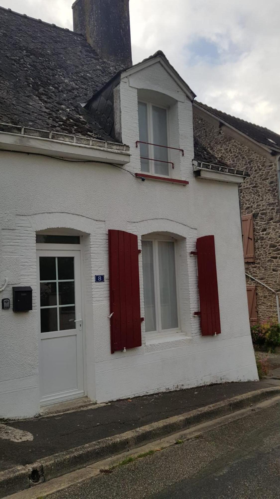 Charming Cottage In A Typical French Village Saint-Christophe-du-Luat 外观 照片